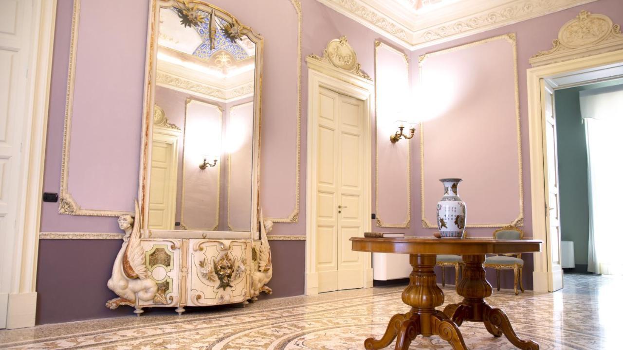 Palazzo Francesco Grassi Bed and Breakfast Aradeo Buitenkant foto