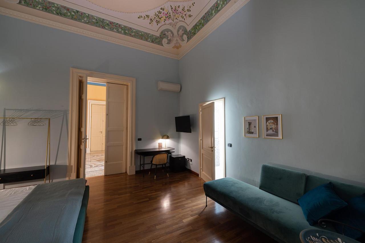 Palazzo Francesco Grassi Bed and Breakfast Aradeo Buitenkant foto