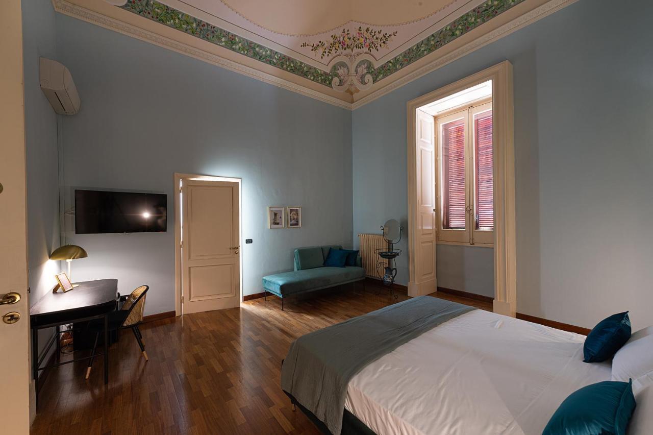 Palazzo Francesco Grassi Bed and Breakfast Aradeo Buitenkant foto