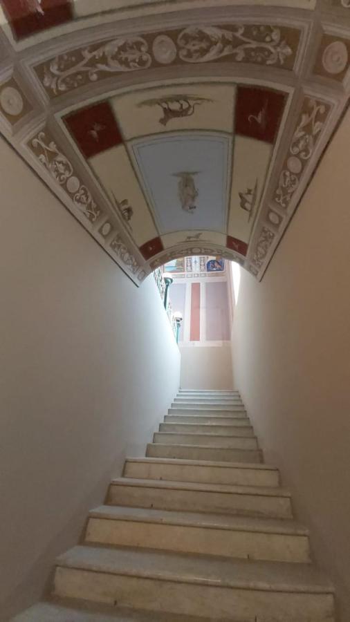Palazzo Francesco Grassi Bed and Breakfast Aradeo Buitenkant foto
